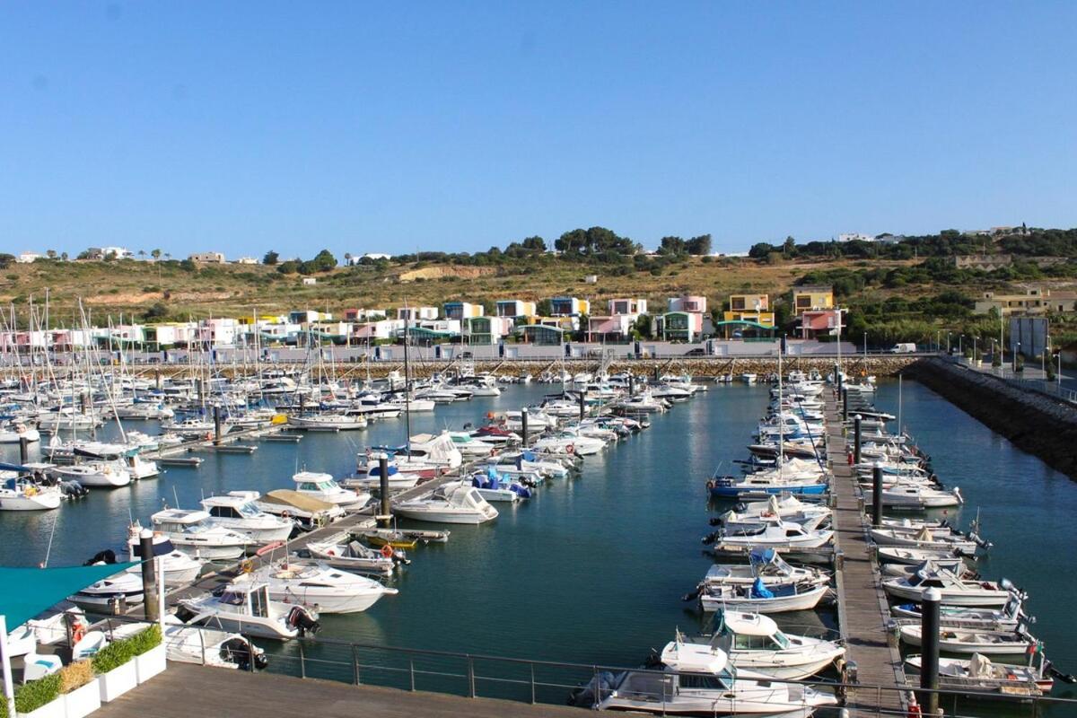Apartamentos Costa De Ouro T2-Marina De アルブフェイラ エクステリア 写真